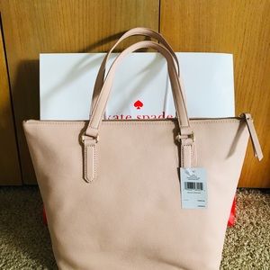 kate spade Bags - Kate Spade larch Monet avenue logo Tote kate spade Bags - Kate Spade larch Monet avenue logo Tote